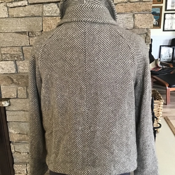 Cropped Jacket - Picture 3 of 7